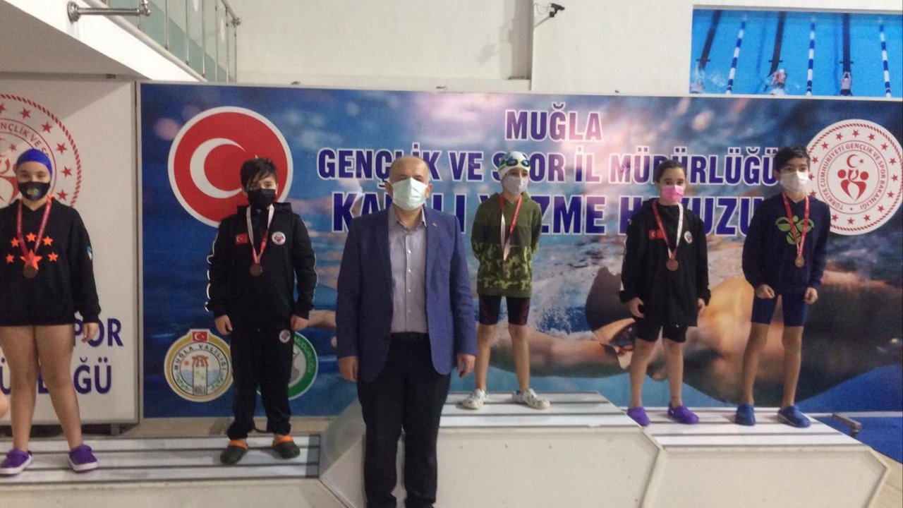 “Türkiye Ulusal Gelişim Projesi” yüzme yarışları yapıldı