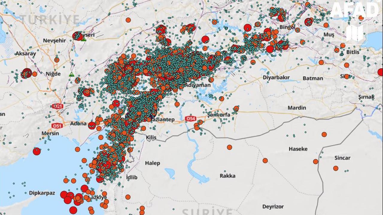6 Şubat'tan itibaren Türkiye ve çevresinde 33 bin 77 deprem meydana geldi