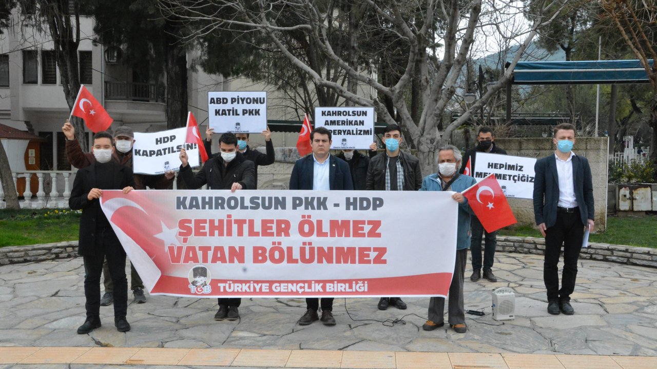 TGB, “Kahrolsun PKK/HDP”