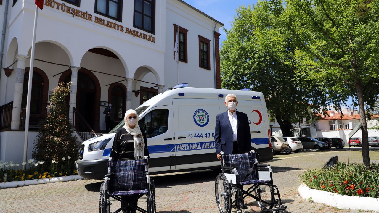 Hayırsever vatandaştan, tekerlekli sandalye bağışı
